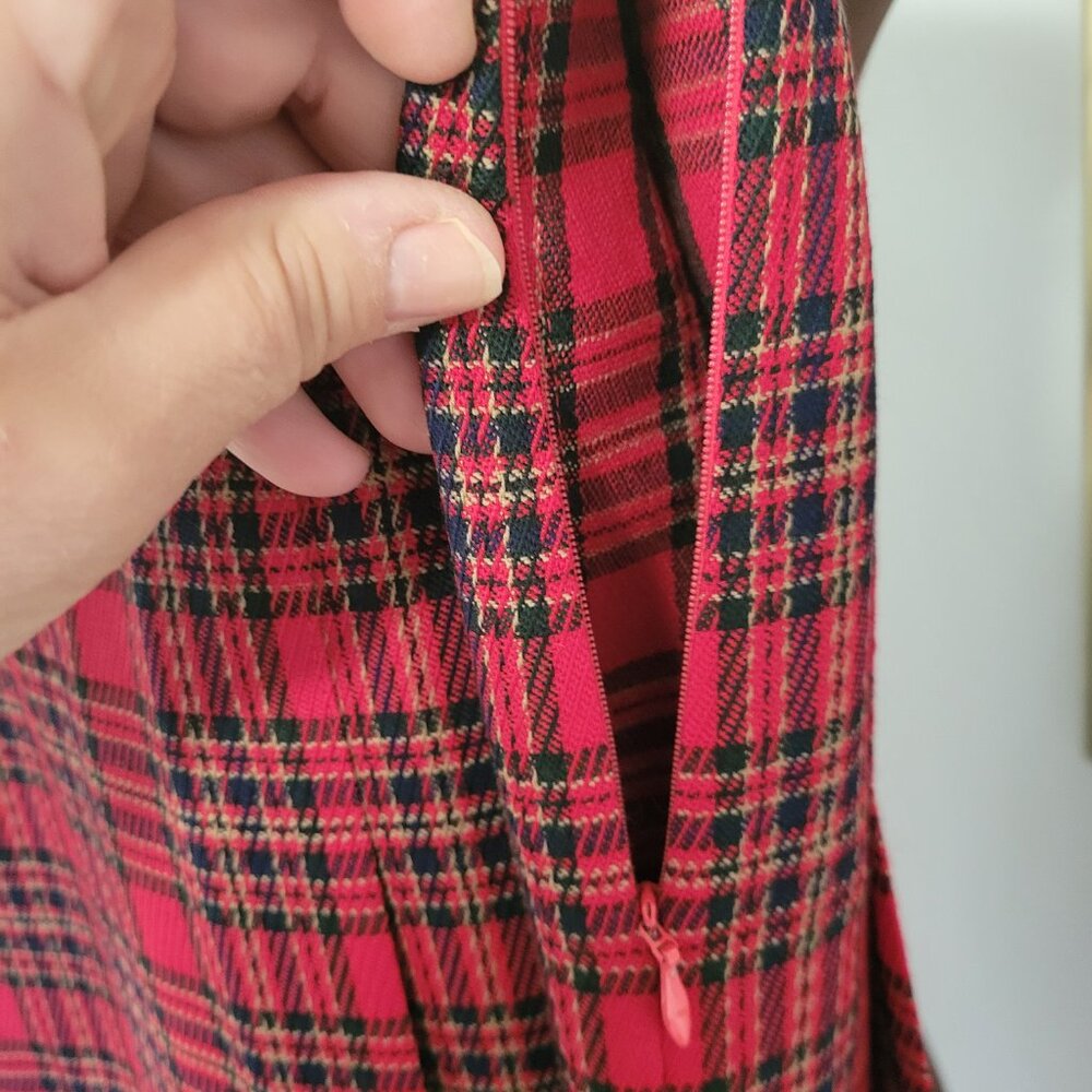 Vintage Pendleton Red Plaid Skirt 100% Wool - Picture 3 of 5